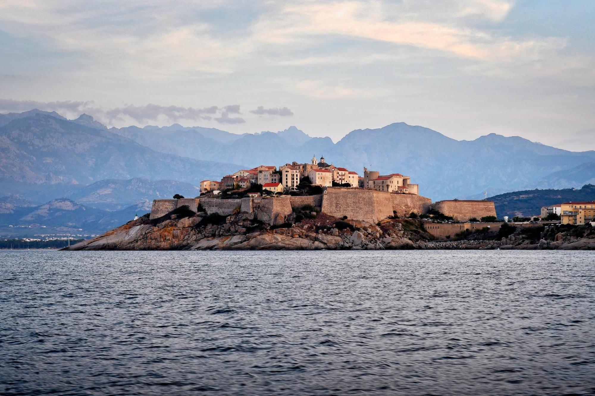 Camping Les Castors Calvi  Eksteriør billede