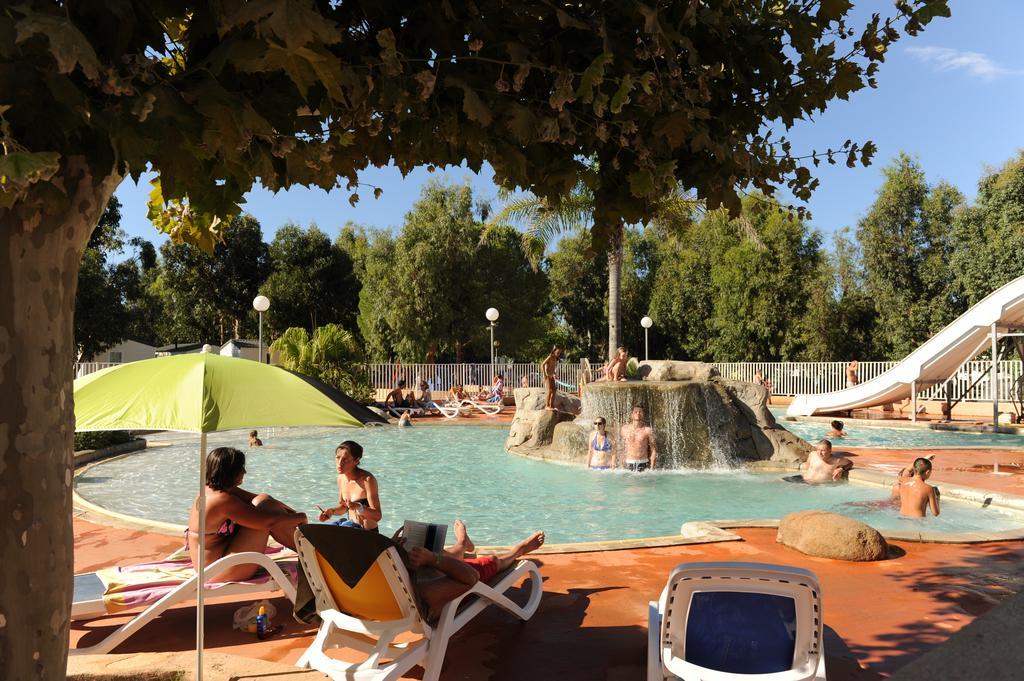 Camping Les Castors Calvi  Eksteriør billede